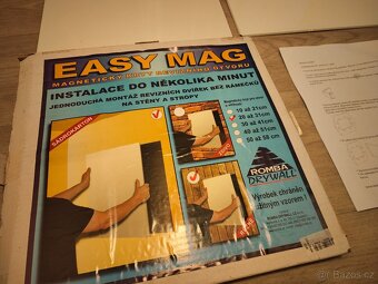 "Dvířka" pro revizní otvor Easy mag - 2