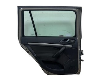 Levé zadní dveře zlatošedá LF8H Škoda Octavia 2 kombi 2008 - 2