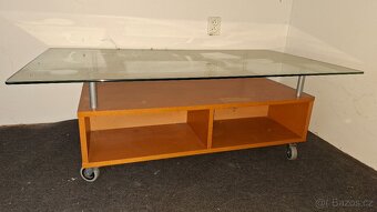 Konferenční stolek - 2