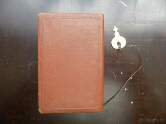 Kasička na zámek. - 2