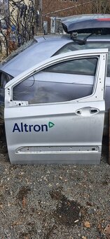 Leve predni dvere ford courier - 2