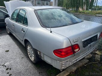 Mercedes Benz W210 E280 m104 - 2