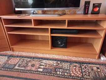 Stolek pod tv - 2