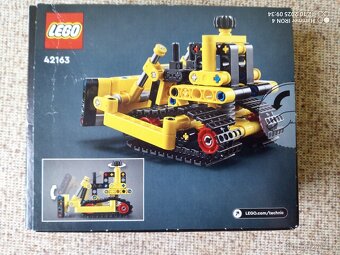 LEGO Technic 42163 buldozer - 2