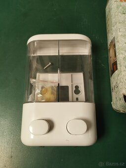 Dvojitý dávkovač mýdla - 2