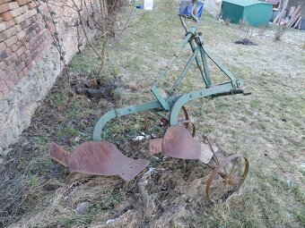 Pluh PN-252 za Zetor 25 - 2