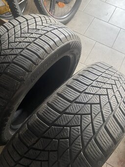 Zimní pneu 205/55 R17 - 2