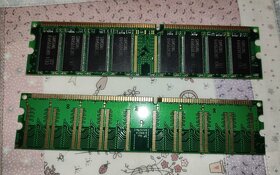 Paměť DDR 512 MB - 2