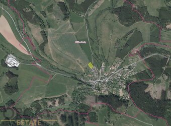Spoluvlastnický podíl 676 m2 na pozemku v k. ú. Bělá u Pecky - 2