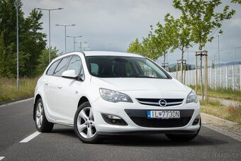 Opel Astra Sport Tourer 1.7 CDTI / AJ NA SPLÁTKY / - 2