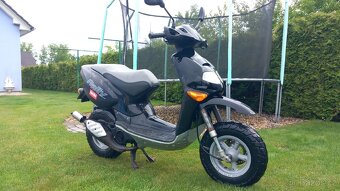 Skůtr aprilia - 2