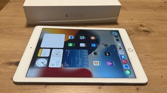 Apple iPad Air 2 64GB, příslušenství, 2200Kč - 2