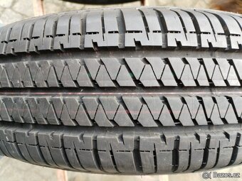 195/80/15 letni pneu DUNLOP a BRIDGESTONE 195/80 R15 - 2