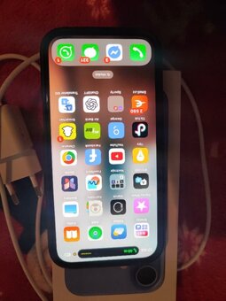 iPhone 16 128GB - 2