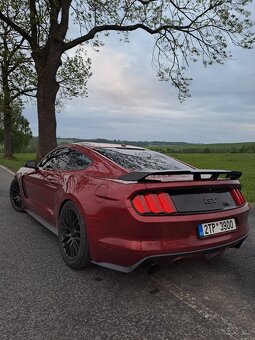 Ford Mustang GT 500 - 2