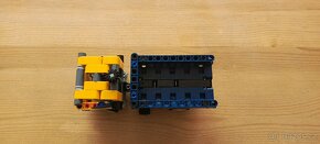 Lego technic Tatara sklápěč - 2