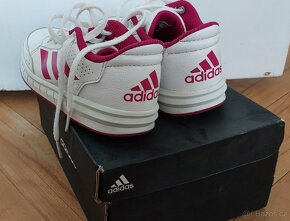 Dívčí tenisky Adidas Altasport K vel. 28 - 2