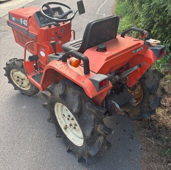 Japonský malotraktor B-40, traktor 4x4 - 2