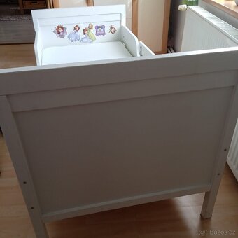 IKEA dětská postýlka - 2