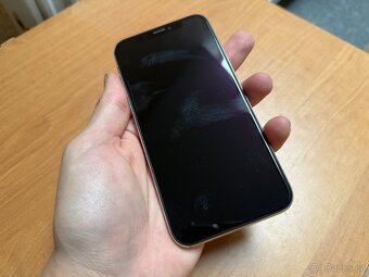 Apple iPhone X na ND - 2