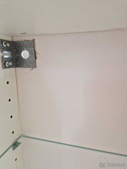 Koupelnová skřínka na zed Ikea - 2