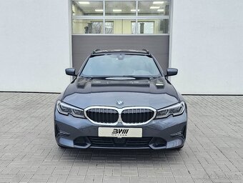 BMW Řada 3, 330e SportLine - 2