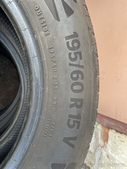 Letní pneu 195/60/15 - 2