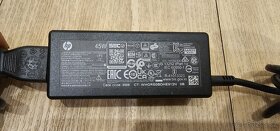 Originální nabíječka na notebook HP - 2