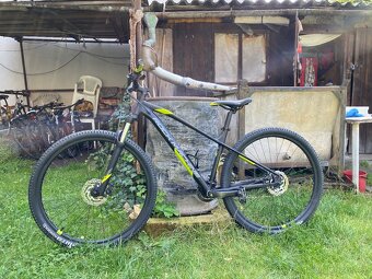 Horské kolo rock machine manhattan - 2