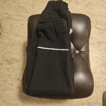 softshellové kalhoty vel. 146 - 2