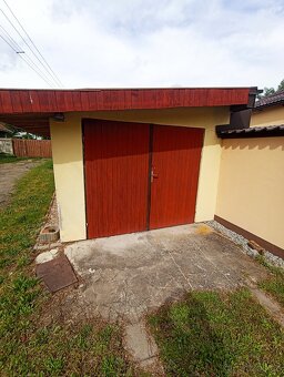 prodej garáž 40 m2 na vlastním pozemku - 2