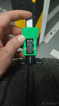 235/45/20   235/45 r20 - 2