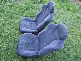 Anatomické sedačky Ford Escort Mk7 - 2