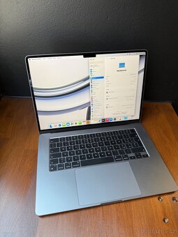 ZÁNOVNÍ APPLE MACBOOK AIR 15” M3/256GB/8GB/BATERIE 100% - 2