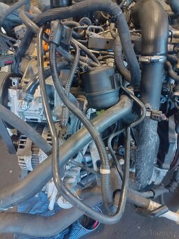 Motor cec VW crafter 2 5 TDI 120 kW kompletní - 2