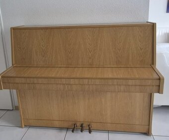 Piano Petrof 118 r. v. 1998 - 2