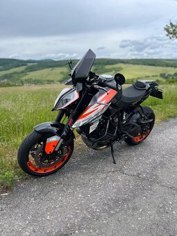 KTM 1290 Super Duke R - 2