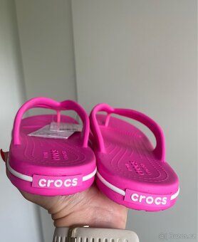 Dámské pantofle Crocs 38/39 - 2