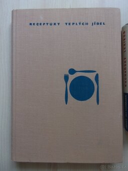 Houžvička - RECEPTURY TEPLÝCH JÍDEL r. 72 + další - 2