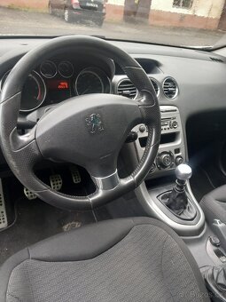 Peugeot 308 SW Sportium - 2