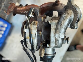 Turbodmychadlo VAG 2,0 TDi 125 KW 03L253016G. - 2