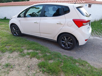 Hyundai ix20 - 2