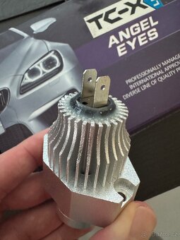 Světla na BMW e90 k angel eyes kroužkům - 2