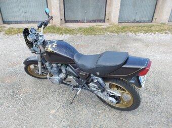 Kawasaki Zephyr 550 - 2