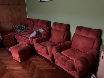 Rozkládací sedačka + 2 křesla + 2 taburety+ 1 úložný taburet - 2
