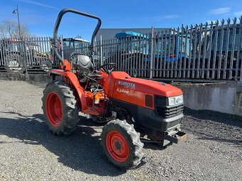 Kubota L3200 - 2