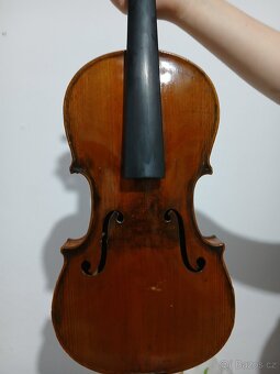 Staré housle - 2