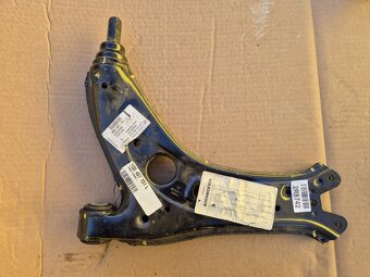 přední spodní rameno Škoda Fabia I, II, Roomster 6Q0407151L - 2
