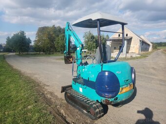 JAPONSKÝ MINIBAGR KOMATSU PC12R-8 1500KG - 2