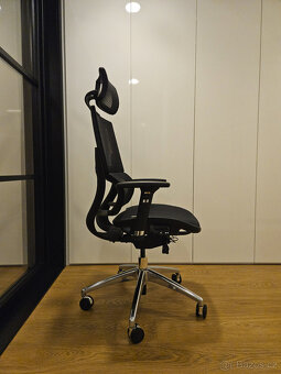 kancelářská židle MERCURY TAURUS JNS-426A, černá W-11 - 2